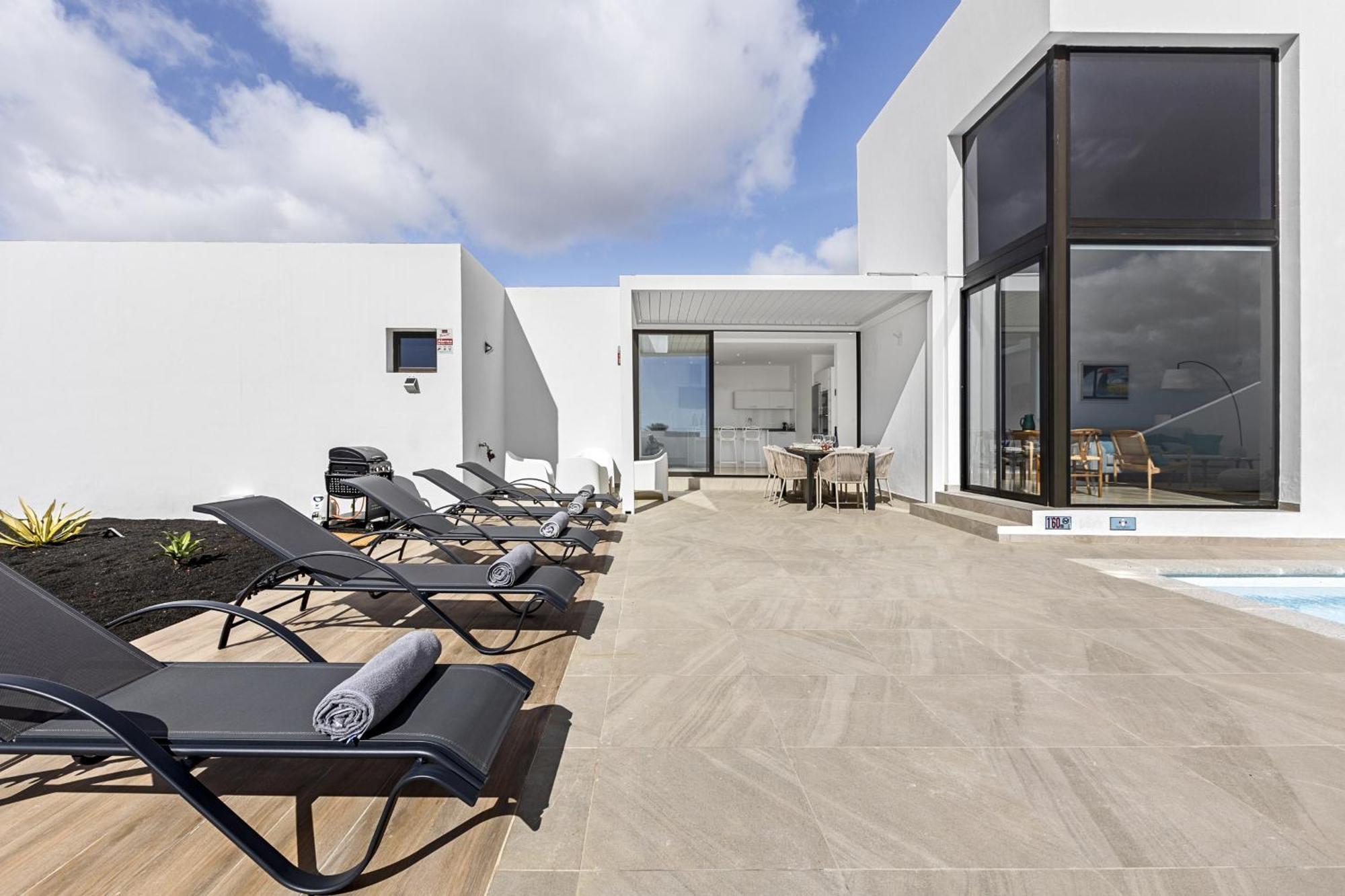 Casahost Fontaine Bleue Villa ティアス エクステリア 写真